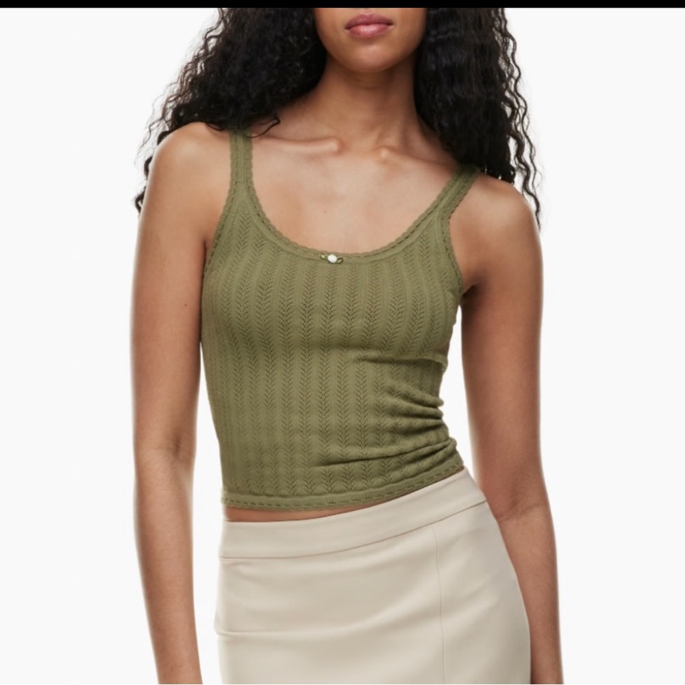 Aritzia Wilfred Eremia top!